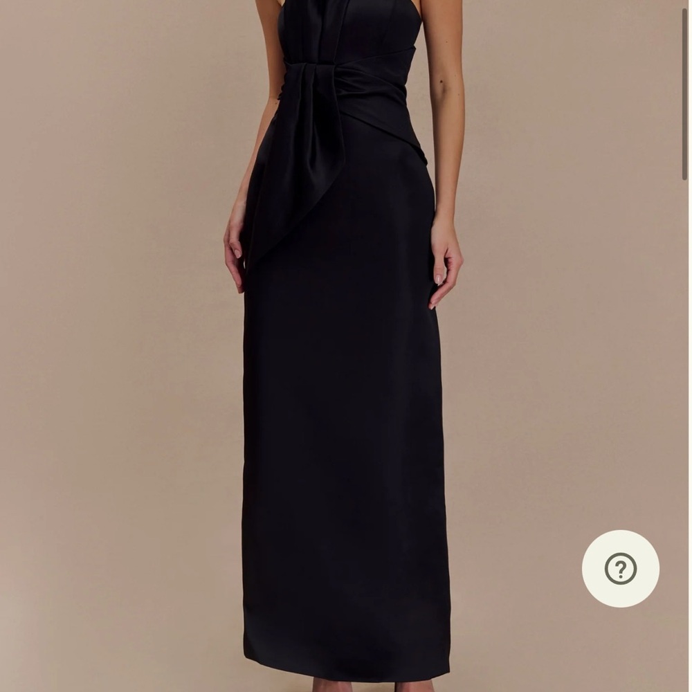 Elegant Black Evening Gown